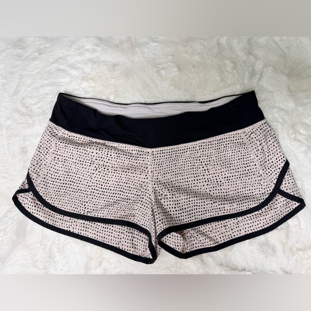 Lululemon Womens Speed Up Cheetah Print Pink Black Running Shorts, Size 10
